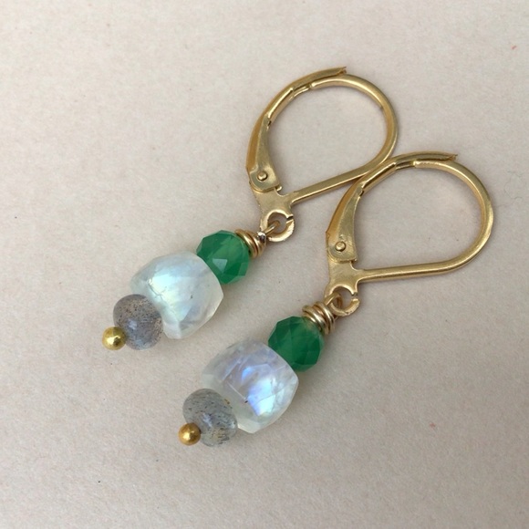 Sundance Charm Earrings Moonstone Emerald Labradorite - Picture 3 of 7